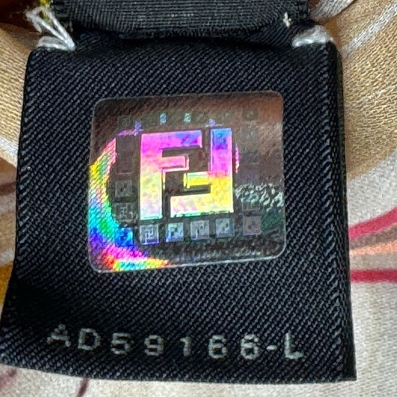 Fendi 100% Silk Multicolor Scarf - Made in Italy - Picture 6 of 8